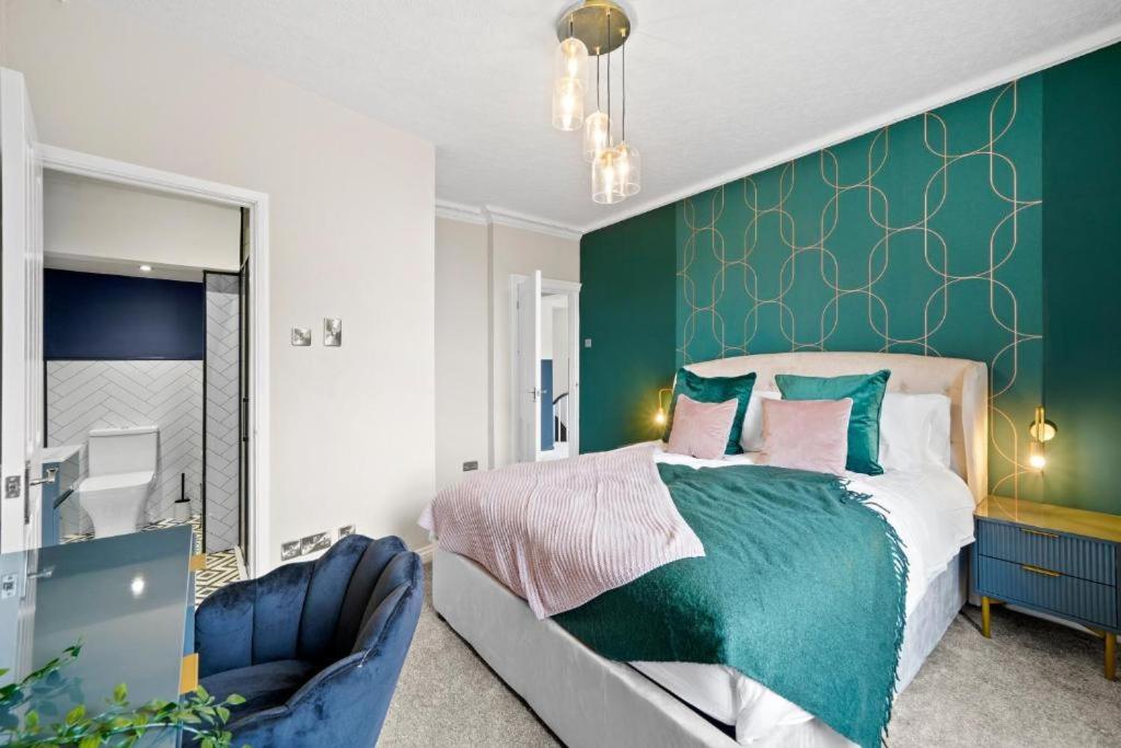 Deluxe 5 Bed In Central Whitby - Parking - Hot Tub Exterior foto
