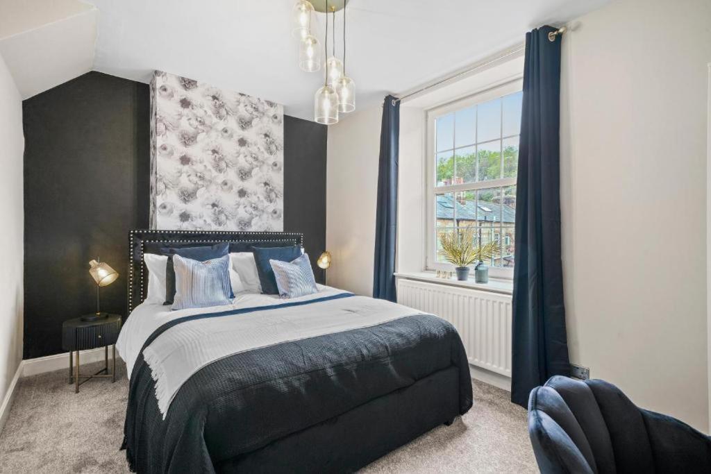 Deluxe 5 Bed In Central Whitby - Parking - Hot Tub Exterior foto