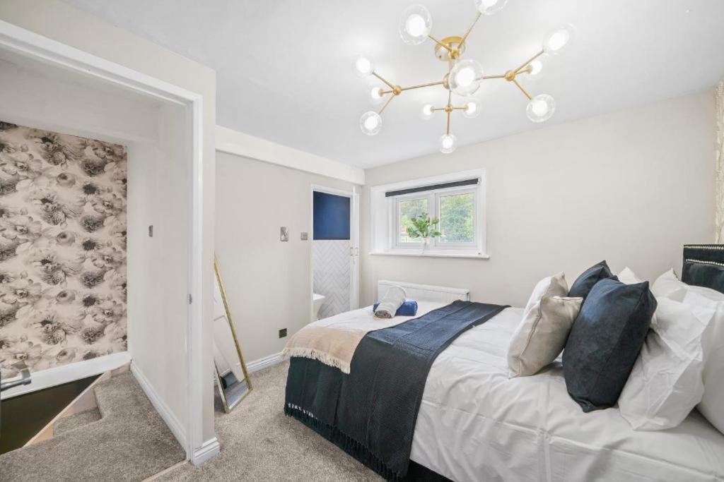 Deluxe 5 Bed In Central Whitby - Parking - Hot Tub Exterior foto