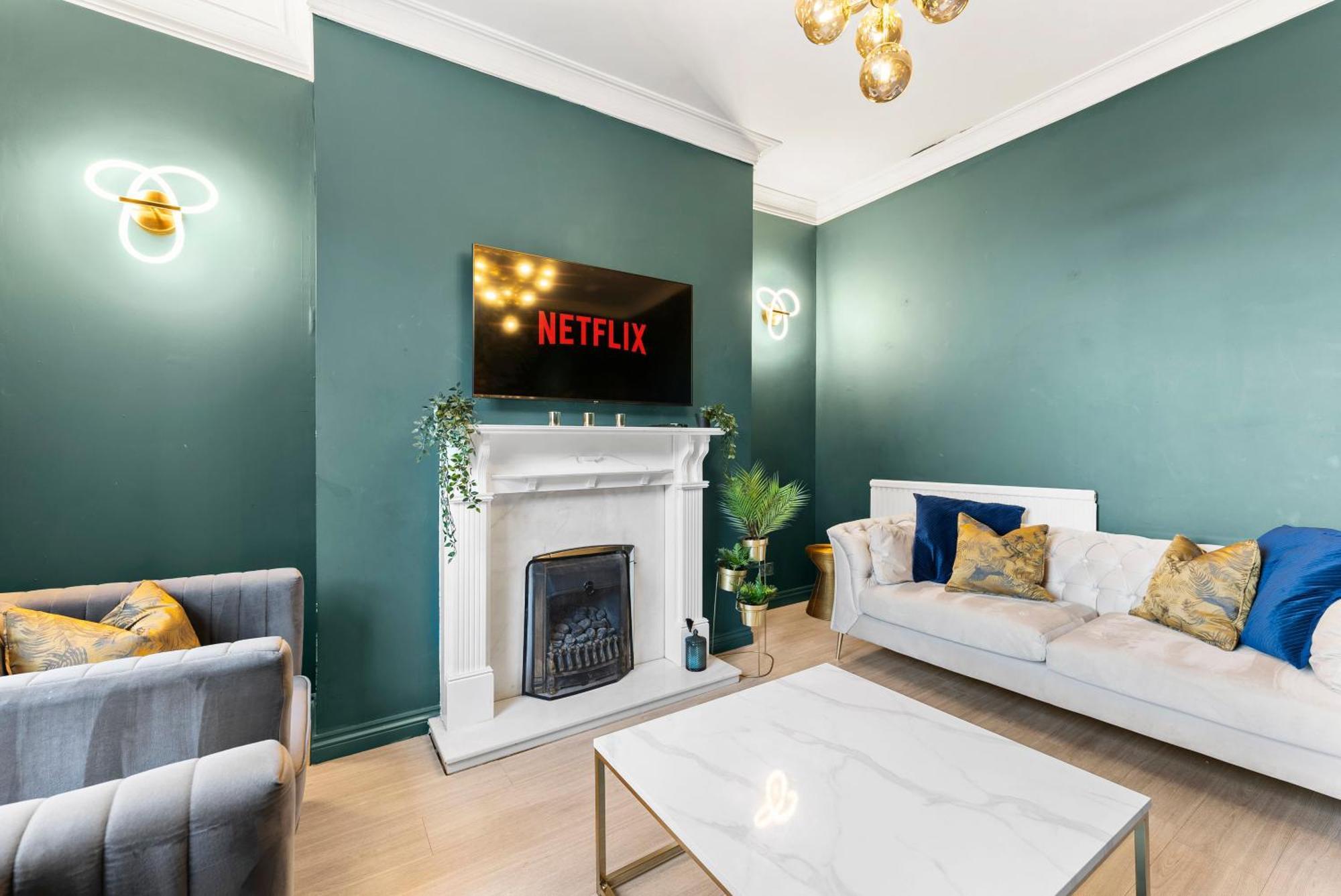 Deluxe 5 Bed In Central Whitby - Parking - Hot Tub Exterior foto