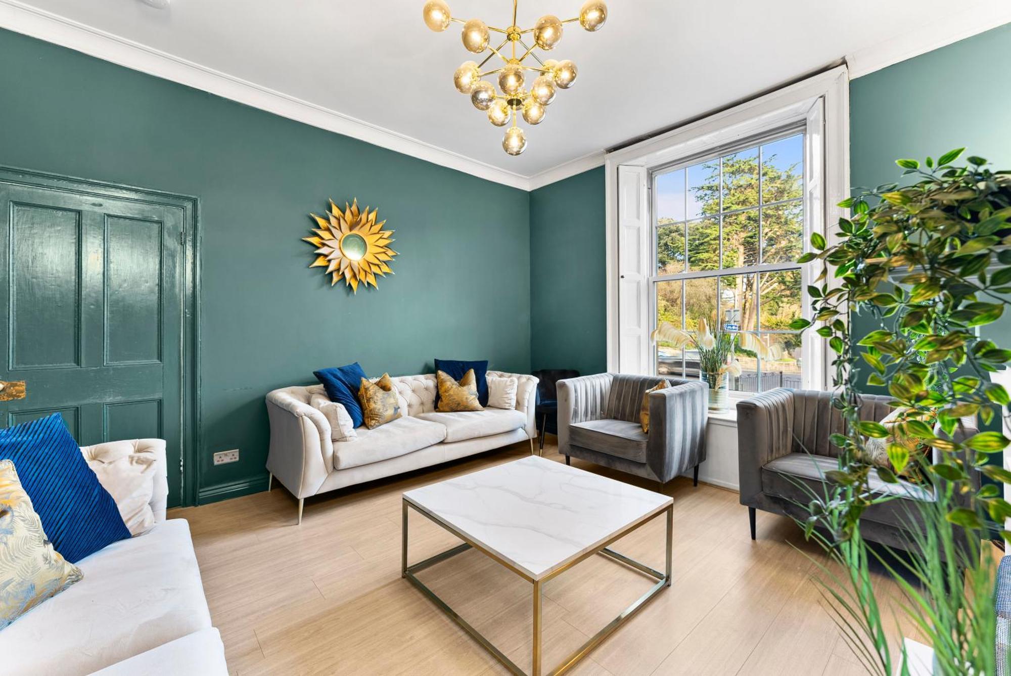 Deluxe 5 Bed In Central Whitby - Parking - Hot Tub Exterior foto