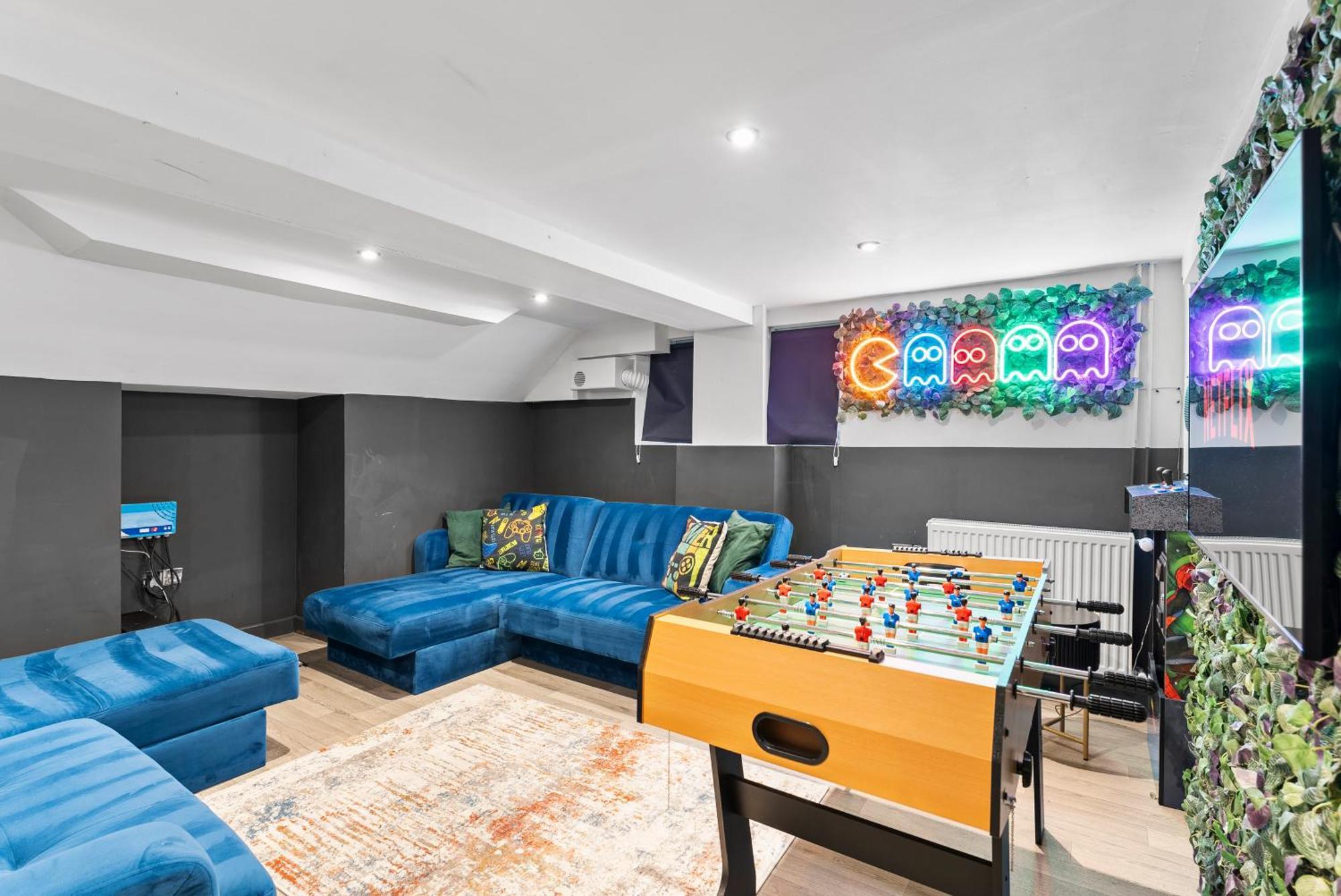 Deluxe 5 Bed In Central Whitby - Parking - Hot Tub Exterior foto